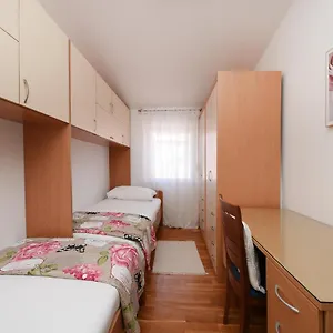 Lola Maria 2 , Zadar Chorwacja